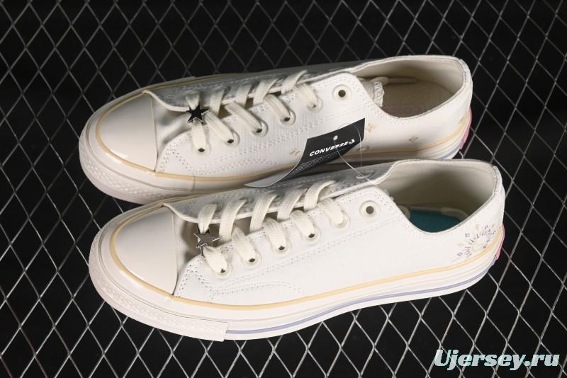 Converse Chuck 1970s Low Top Casual Sneakers with Moon Embroidery - A15750C