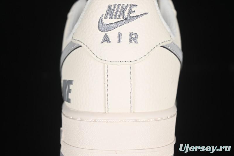 Nike Air Force 1 '07 Low Collaboration Sneakers with Double Swoosh Design - HH7518-070