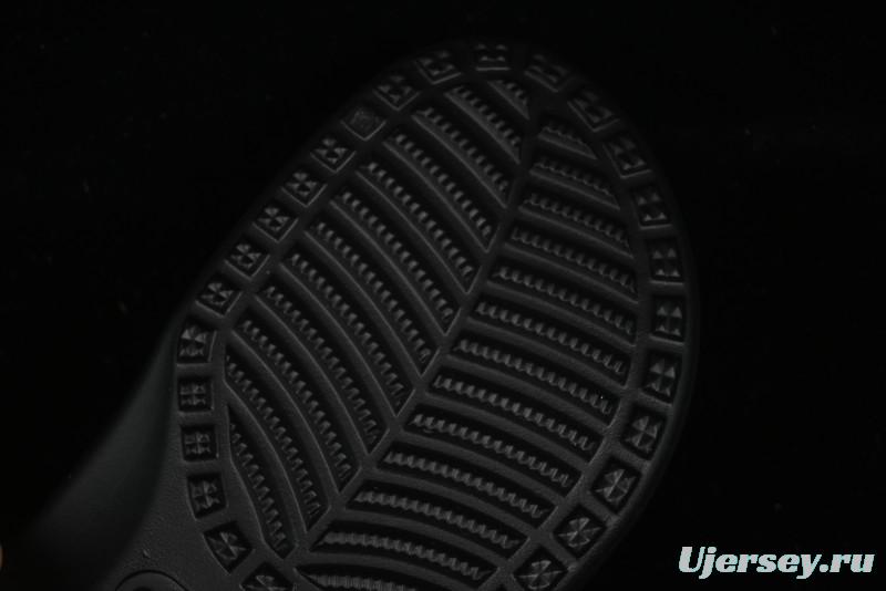 Crocs Classic Clog Two-Way Beach Sandals with Ventilation Holes - B.D4