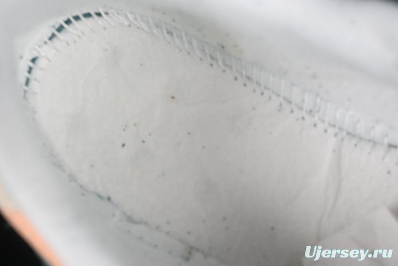 New Balance NB9060 Series Retro Casual Running Shoes with ABZORB Cushioning - U9060GEC