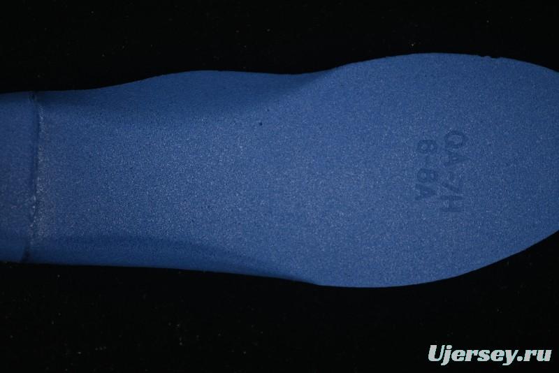 Ganni x New Balance Fresh Foam Trainer UTRNGA Silver Metallic Retro Running Shoes - UTRNGN