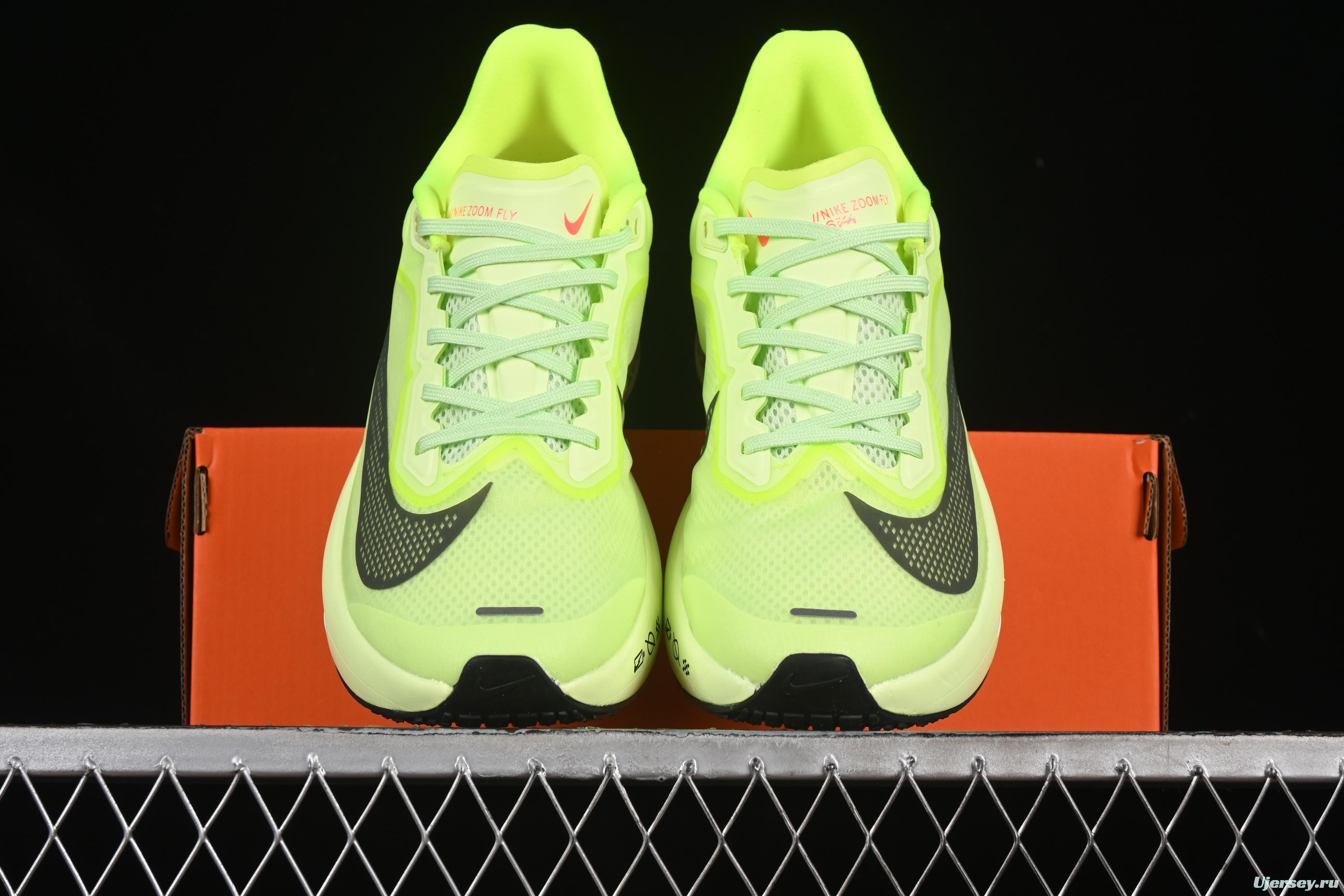 Nike Zoom Fly 6 Ultra-Bounce Lightweight Running Shoes with React Foam and Carbon Fiber Plate - FN8455-701