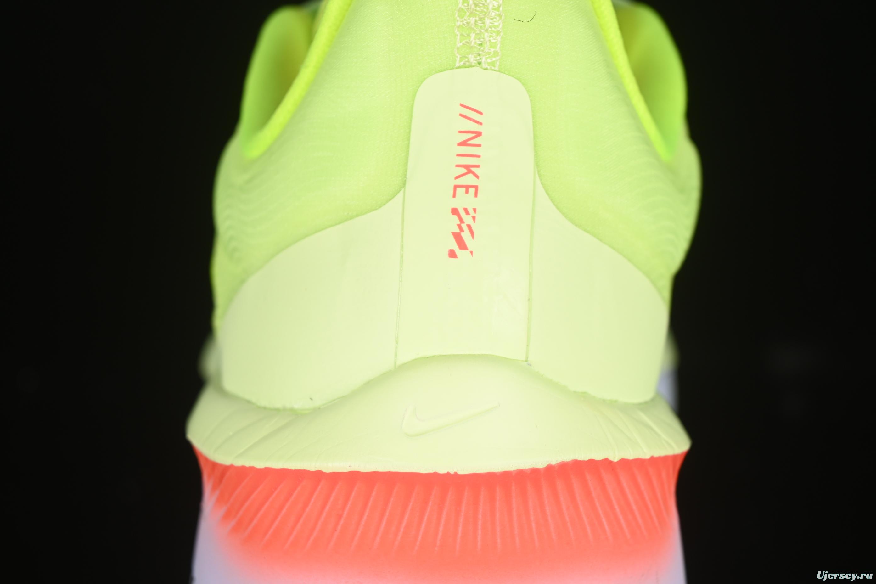 Nike Zoom Fly 6 Ultra-Bounce Lightweight Running Shoes with React Foam and Carbon Fiber Plate - FN8455-701