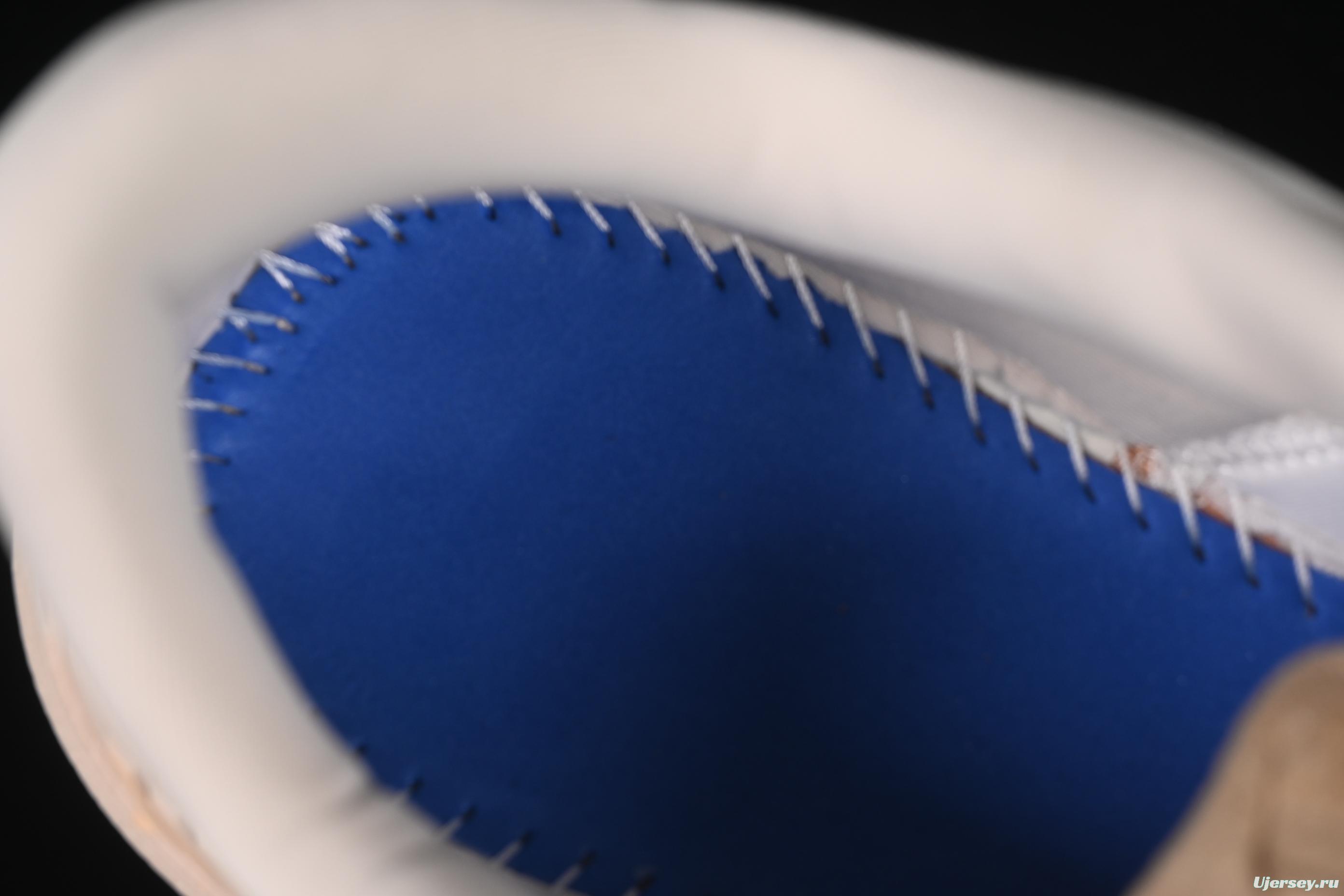 Brooks Adrenaline GTS 23 Running Shoes with Enhanced Support and Breathable Mesh - 1203811B259