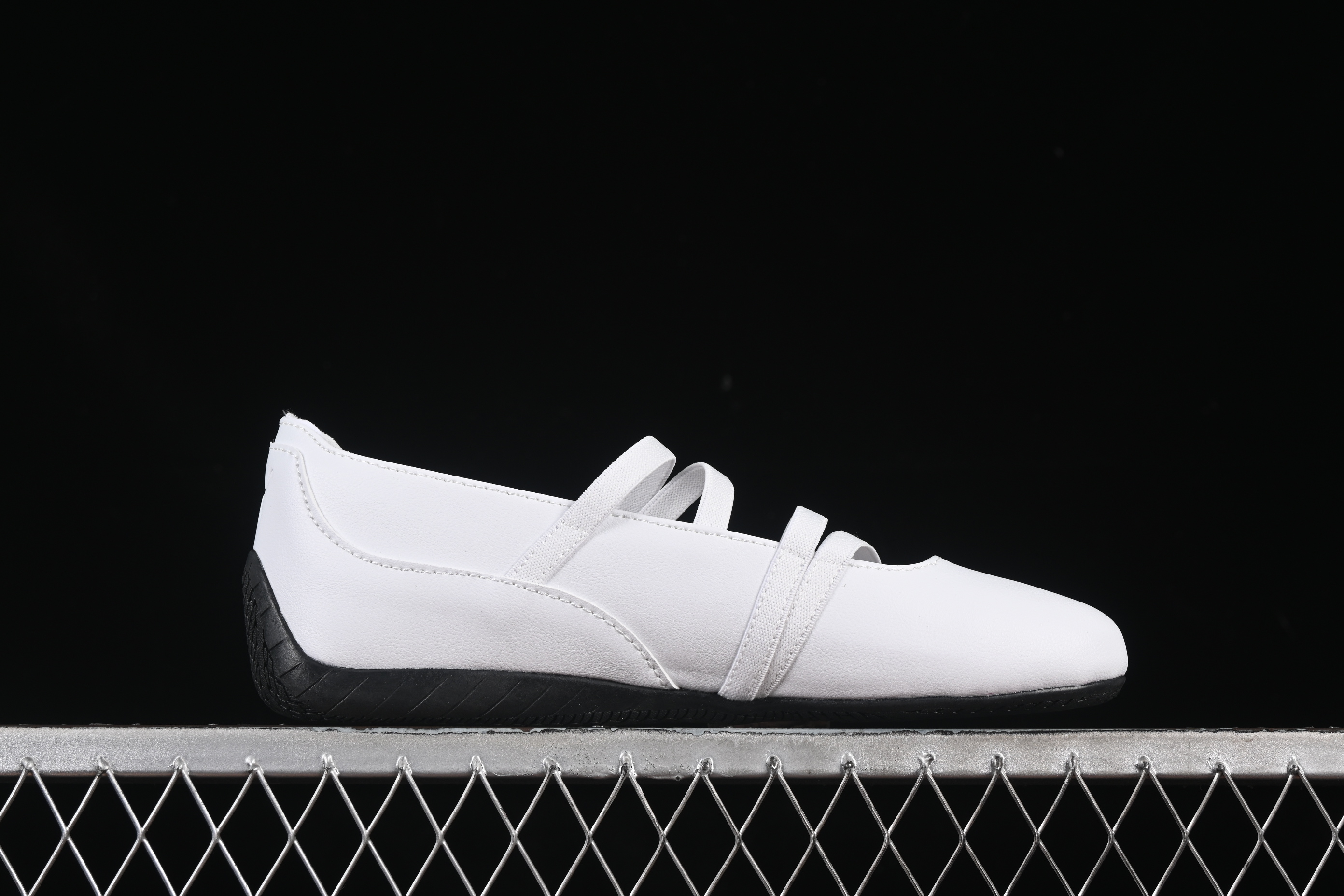 Puma Speedcat Ballet LTH Low-Top Lifestyle Casual Shoes - 403587-02