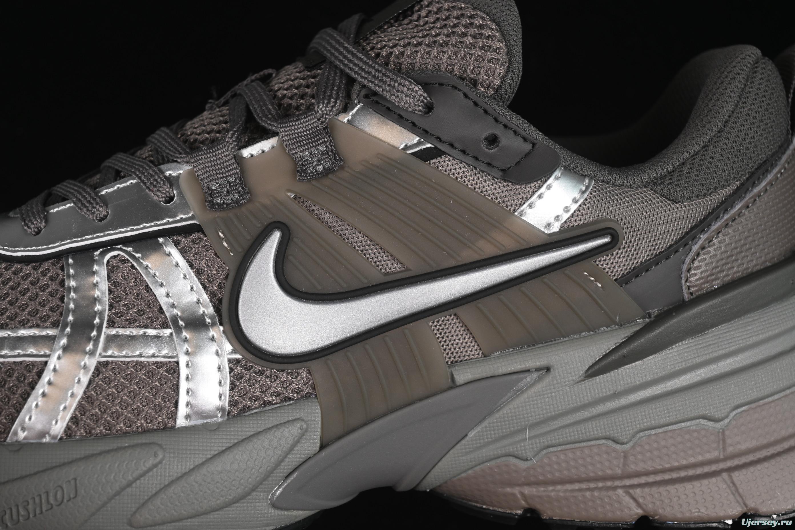 Nike V2K Run Cushioned Anti-Slip Retro Low-Top Running Shoes - HQ1678-200