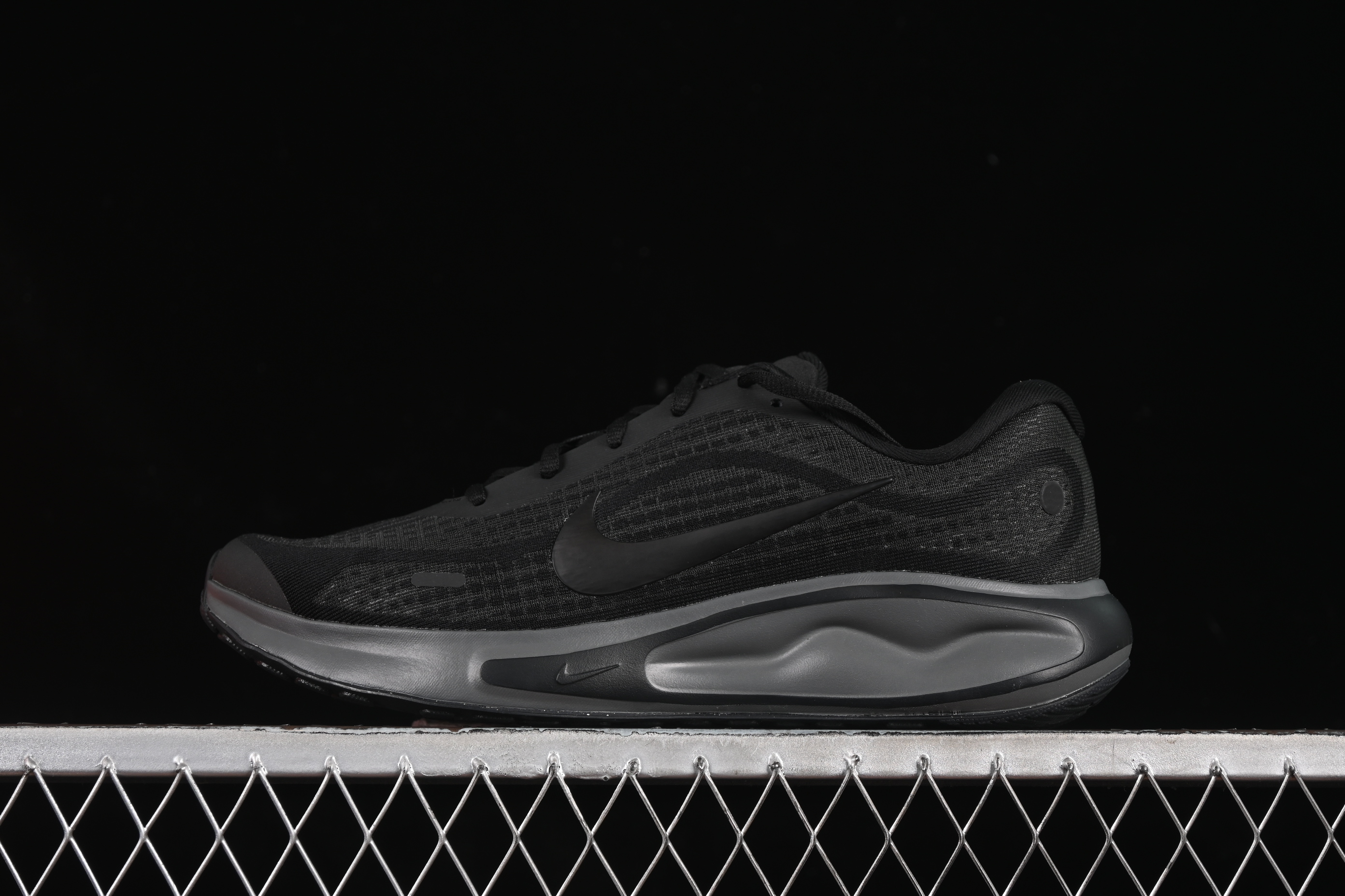 Nike Journey Run 2024 Low-Top Casual Running Shoes with Shock Absorption Anti-Slip and Wear-Resistant Design - FJ7765-002