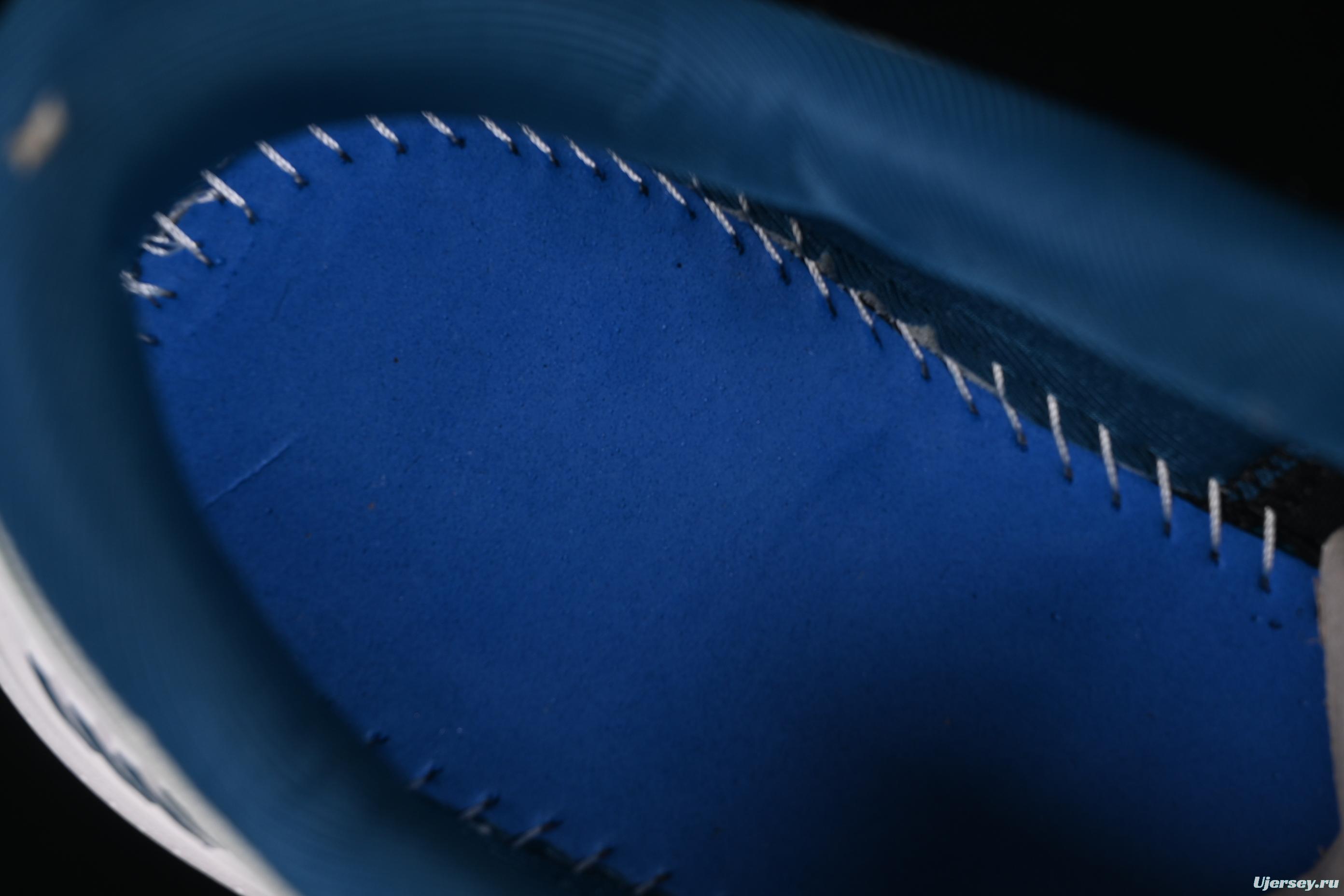 Brooks Adrenaline GTS 23 Mesh Running Shoes - 1103911D427