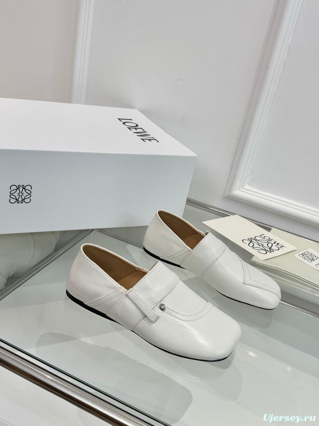 2025 Women Loewe White Leather Loafers LY00291