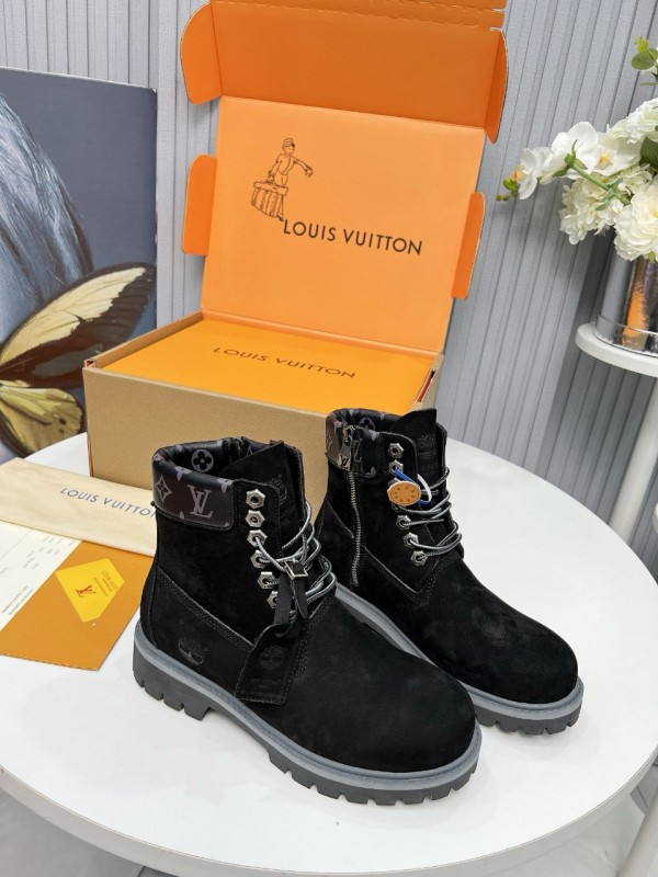 2024 Unisex Louis Vuitton Black Suede Leather 6 Inch Waterproof Embossed Leather Ankle Boots MJ00450