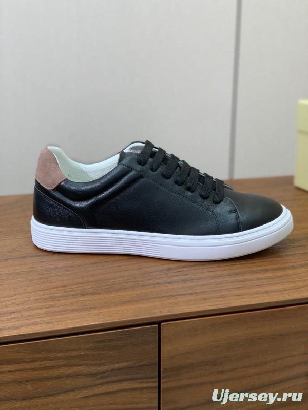 2025 Men Brunello Cucinelli Black Leather Casual Sneakers With White Rubber Sole And High Elasticity Insole KFY00310(M)