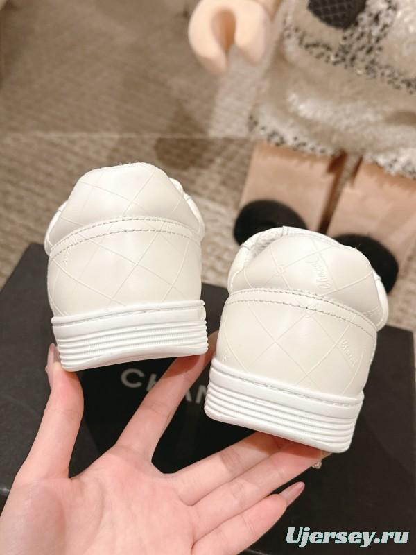 2025 Women Chanel White Leather Sneakers