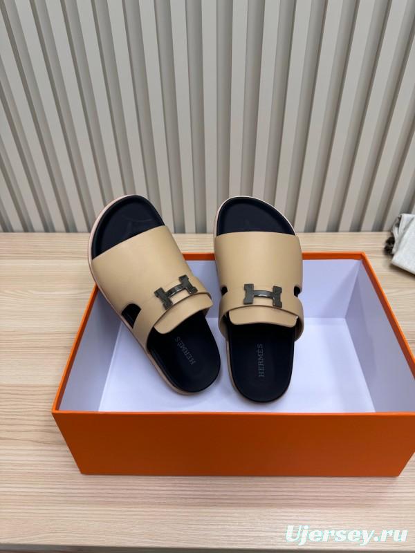 2025 Slippers Hermès Beige Black Leather Slippers