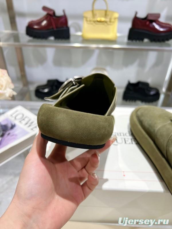 2025 Unisex ALEXANDER MCQUEEN Olive Suede Slippers