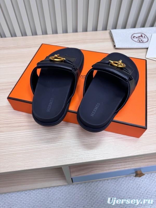 2025 Women Hermès Black Leather Slippers