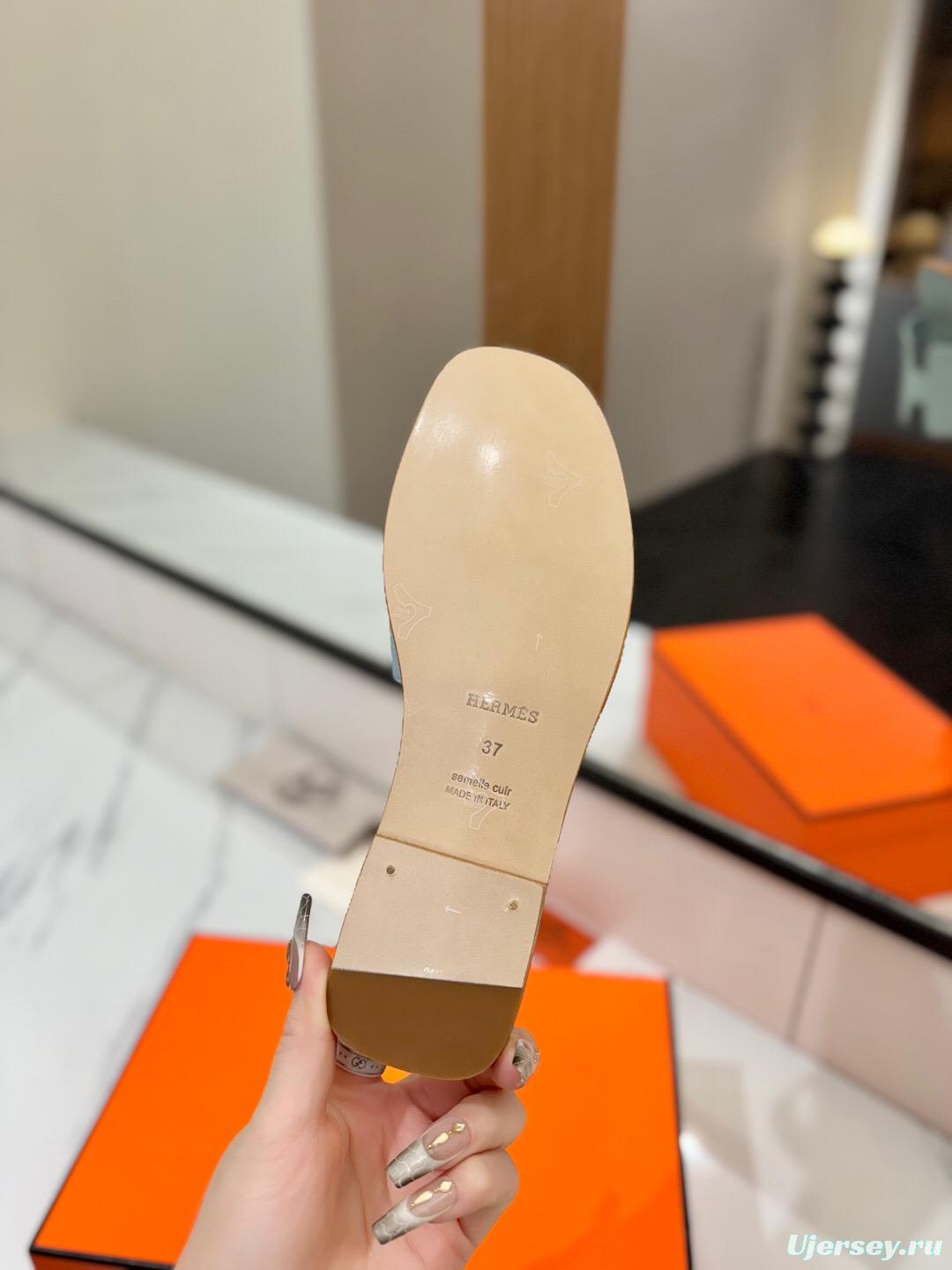 2025 Women Hermès Light Blue Leather Slippers