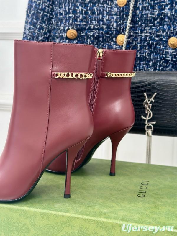 2024 Women Gucci burgundy leather ankle boots chain detail MJ00410