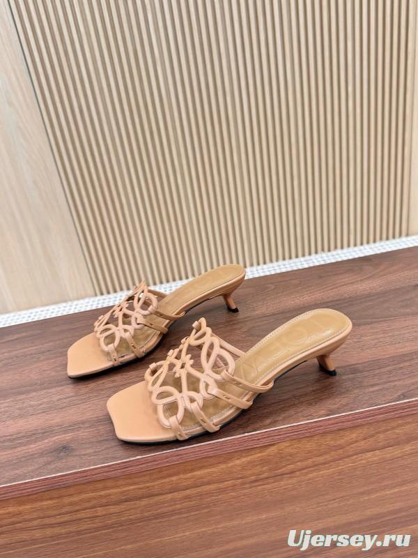 2025 Women Loewe Beige Leather Sandals LY00250