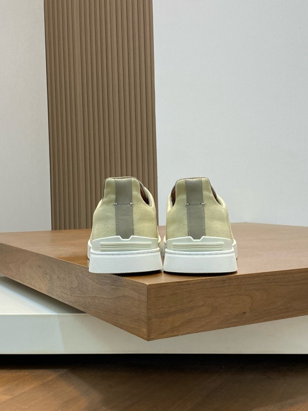 2024 Men Ermenegildo Zegna Beige PELLETESSUTA Calfskin Sneakers Elastic Detail MJ00280
