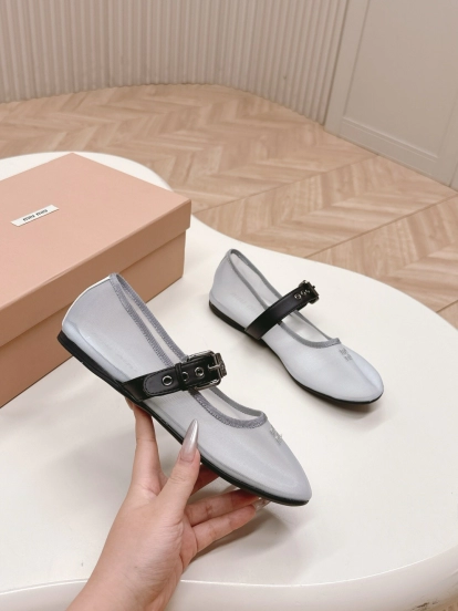 2025 Women Miu Miu White Black Mesh Leather Ballet Flats LY00230