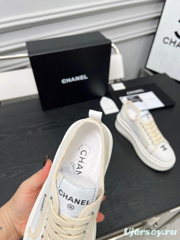 2025 Women Chanel White Canvas Sneakers LY00250