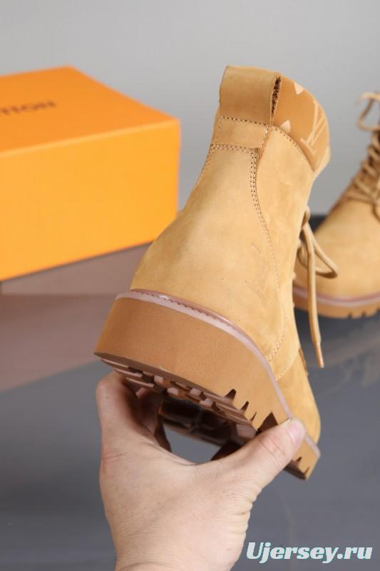 2024 Men Louis Vuitton Beige Nubuck Leather Ankle Boots MJ00470