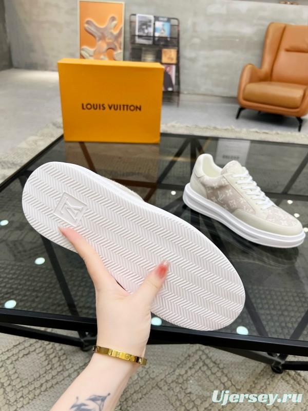 2024 Unisex Louis Vuitton Beige White Leather Mesh Sneakers MJ00400
