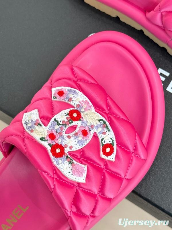 2025 Slippers Chanel Pink Silk Slippers