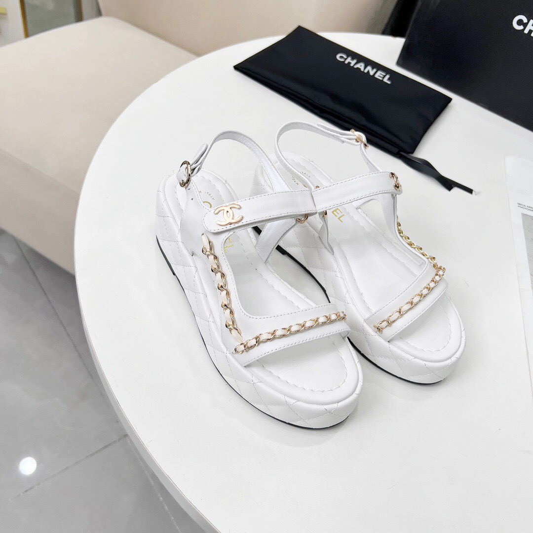 2025 Women Chanel White Leather Sandals Chain LY00260