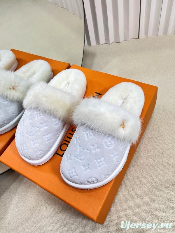 2024 Slippers Louis Vuitton White Fur Slippers MJ00340