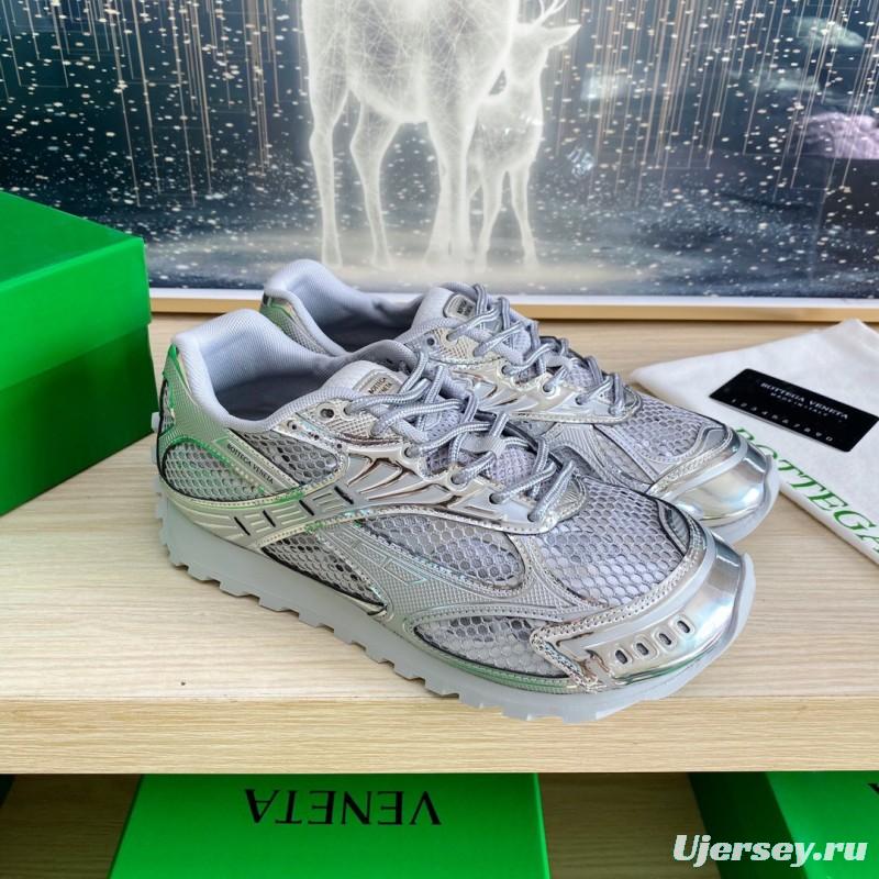 2025 Unisex Bottega Veneta Silver Grey Mesh TPU Runner Sneakers LY00310