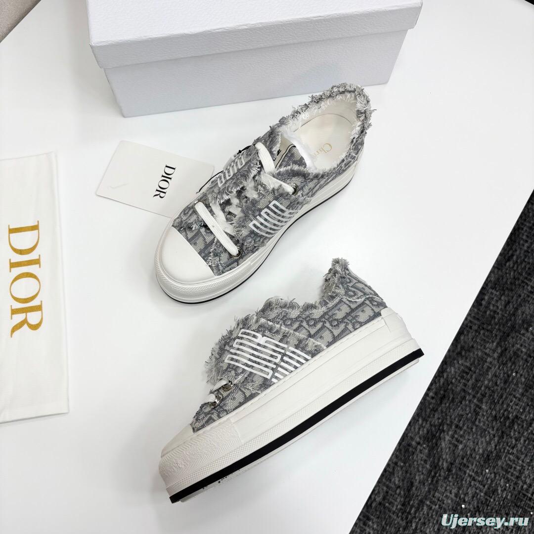 2025 Women Dior Grey Canvas Fur Sneaker LY00300