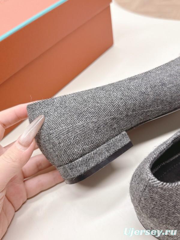 2025 Women LP Grey Black Fabric Leather Pointed Toe Loafers