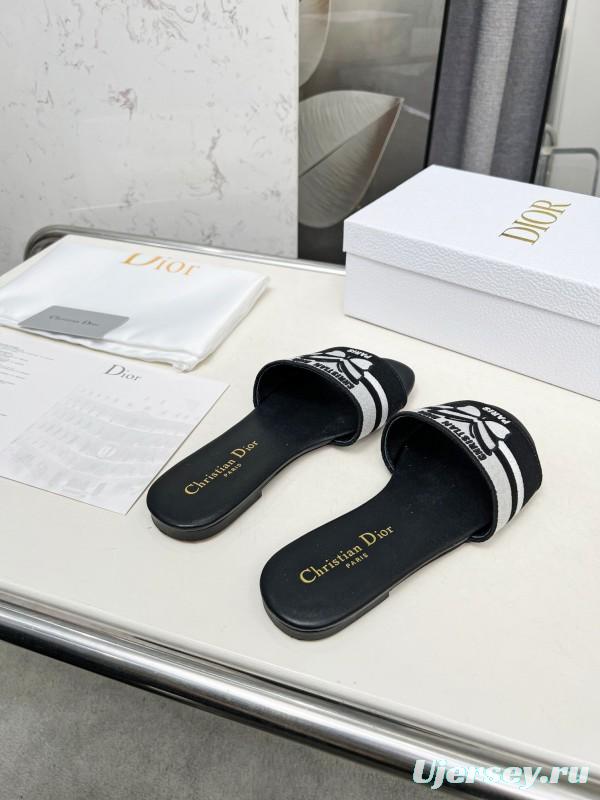 2025 Women Dior Black White Embroidery Slippers LY00170