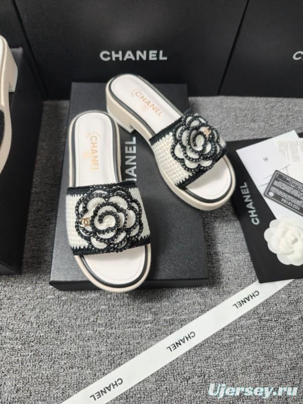 2025 Slippers Chanel Black White Fabric Camellia LY00000