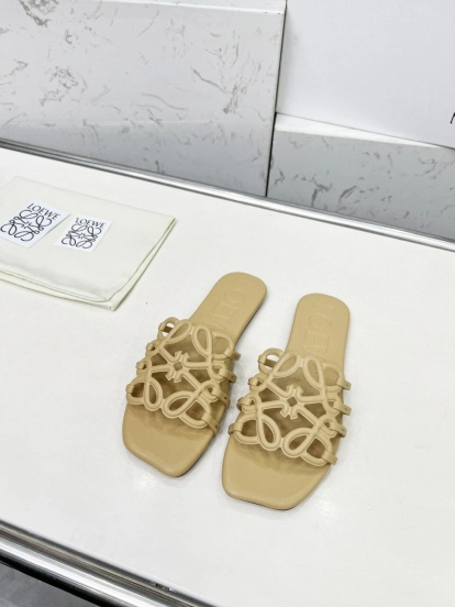 2025 Loewe Beige Leather Slippers