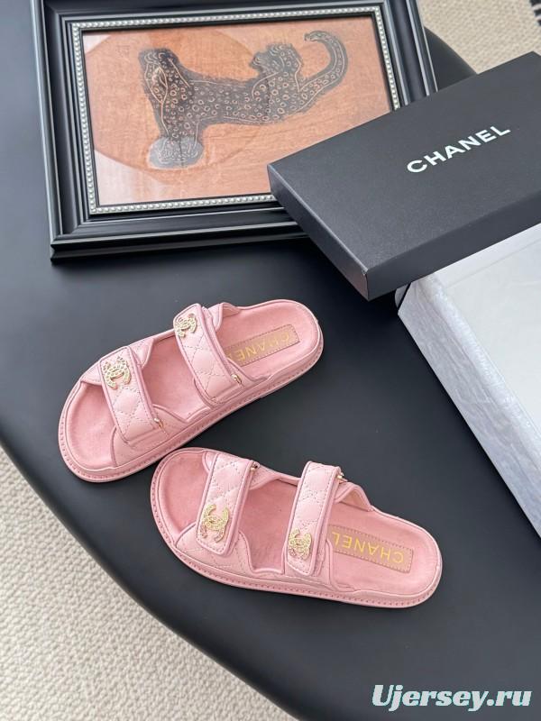 2025 Women Chanel Pink Leather Sandals LY00310