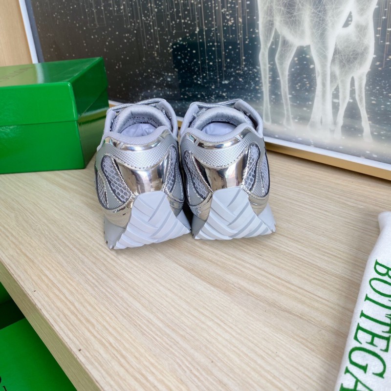 2025 Unisex Bottega Veneta Silver Grey Mesh TPU Runner Sneakers LY00310