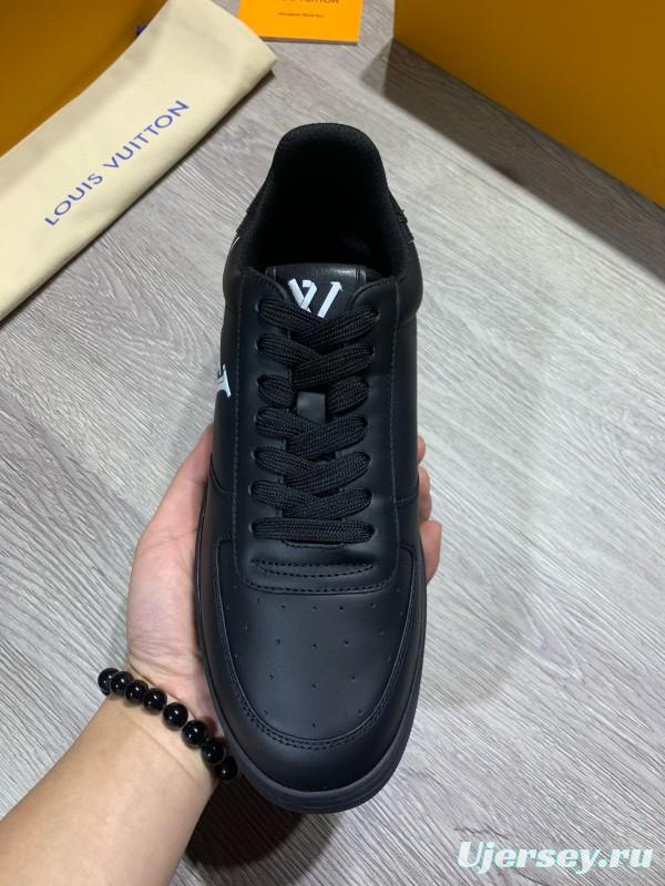 2024 Unisex Louis Vuitton Black Leather Sneakers High Frequency Brand Totem MJ00380