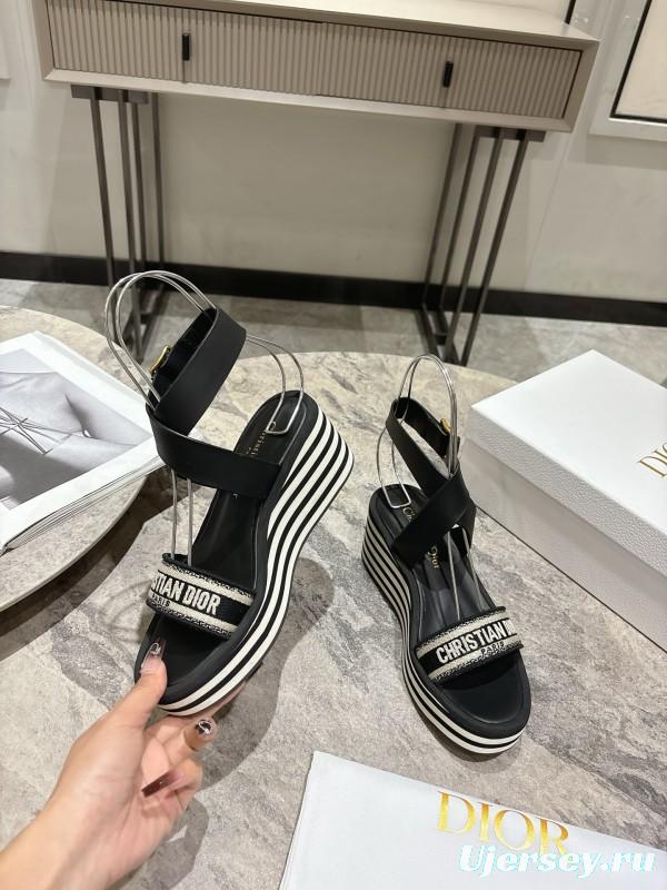2025 Women Dior Black Leather Sandals Christian Dior Logo KFY00280
