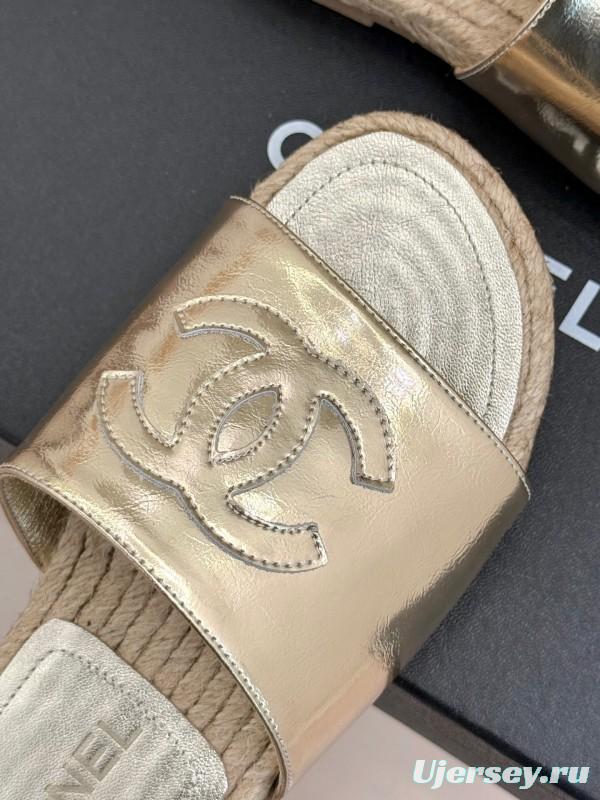 2025 Women Chanel Gold Leather Slippers