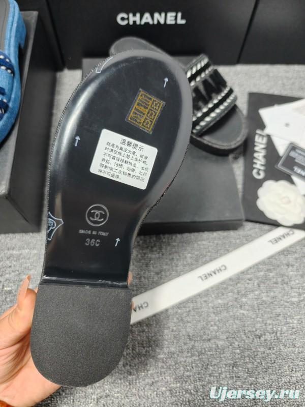 2025 Women Chanel Black Fabric Slippers LY00360