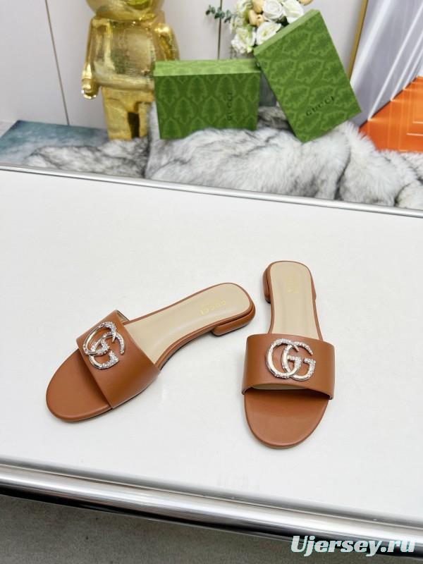 2025 Gucci Camel Leather Slippers GG Buckle MJ00190/225