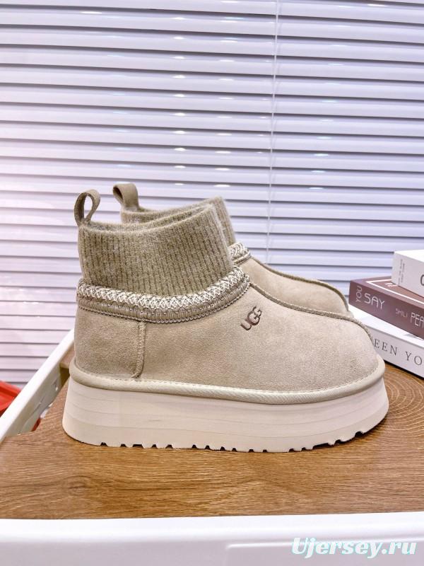 2024 Women UGG beige suede knit sock boots