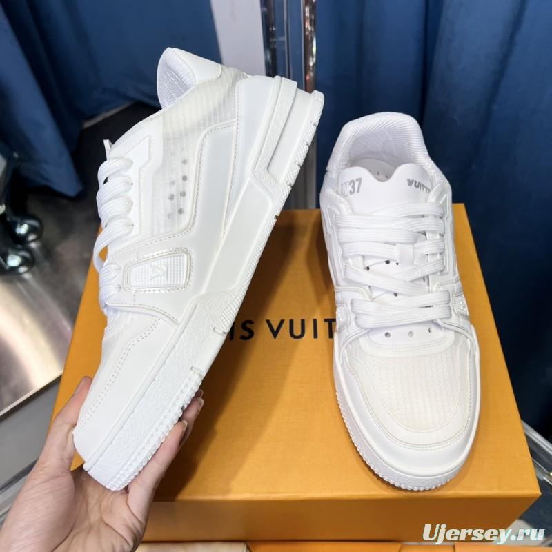 2025 Unisex Louis Vuitton White Leather Trainer