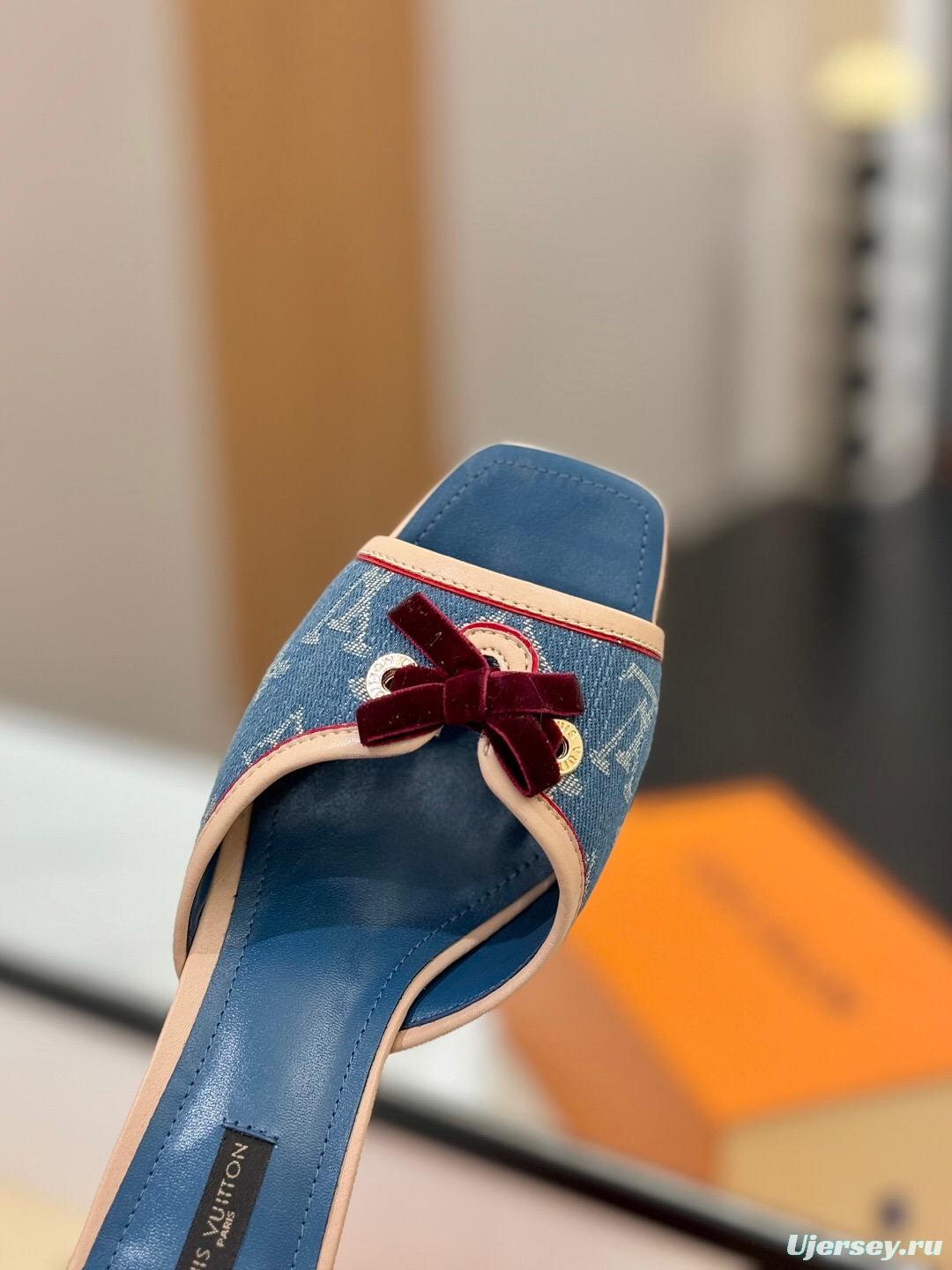 2025 Women Louis Vuitton Blue Denim Leather Sandals KFY00310