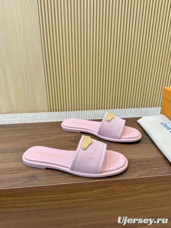 2025 Women Louis Vuitton Pink Leather Slippers LY00220