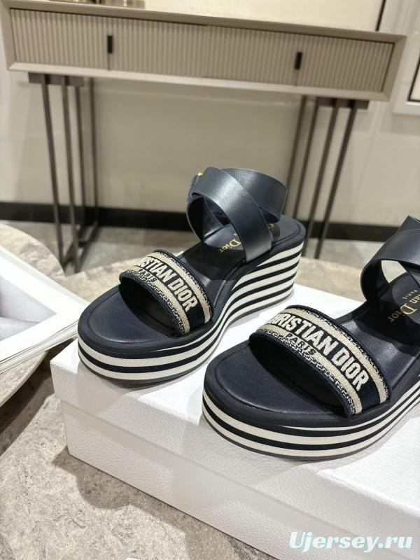 2025 Women Dior Black Leather Sandals Christian Dior Logo KFY00280