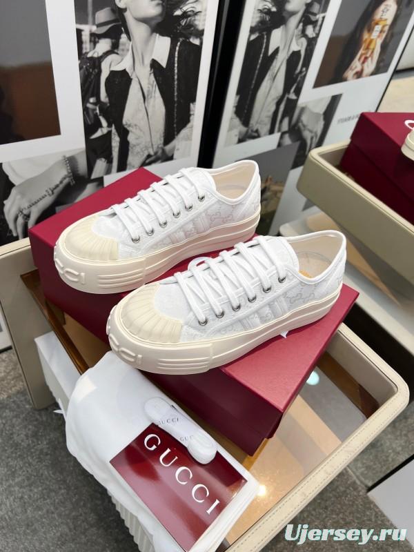 2025 Women Gucci White Canvas Sneakers