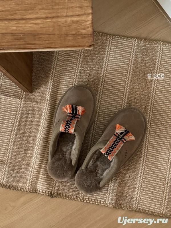 2024 UGG Grey Suede Slippers Woven Tassel MJ00230